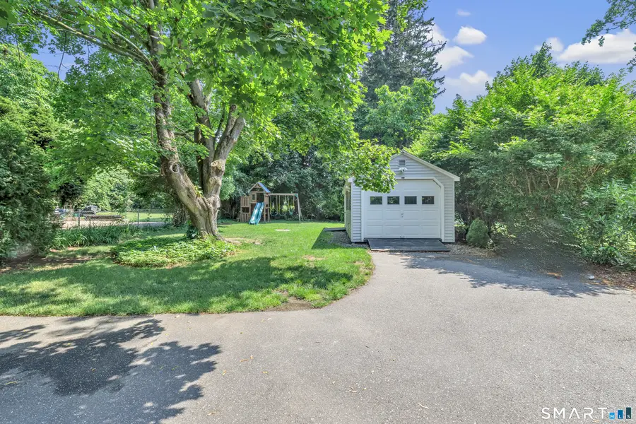 2082 Stratfield Road, Fairfield, CT 06825 - #2