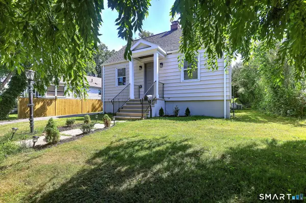 18 Drake Street, Stratford, CT 06614