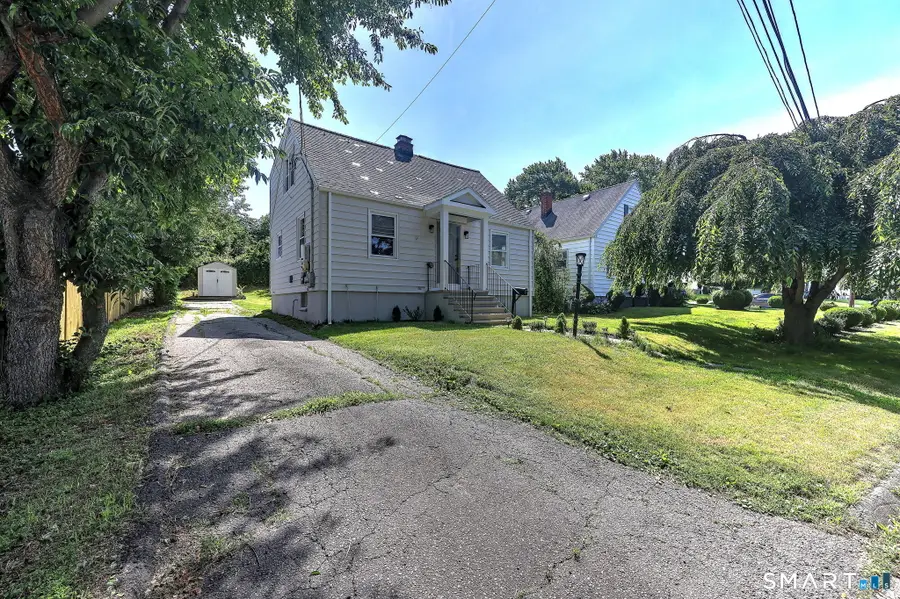 18 Drake Street, Stratford, CT 06614 - #2