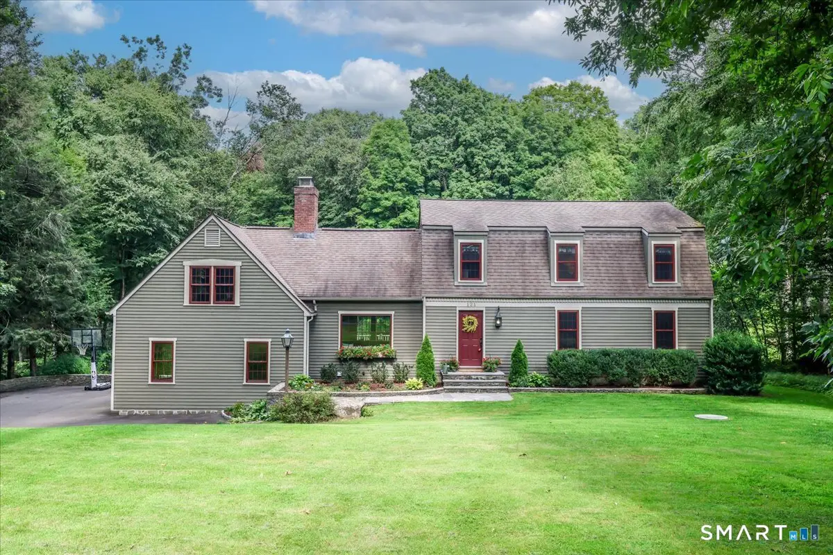 121 Carriage Drive, Southbury, CT 06488 - #1