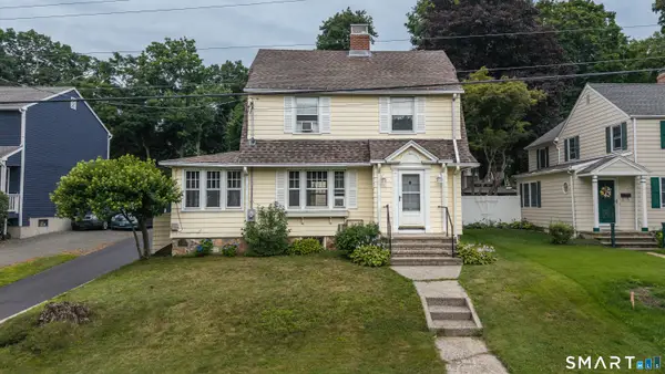 9 George Street, Trumbull, CT 06611