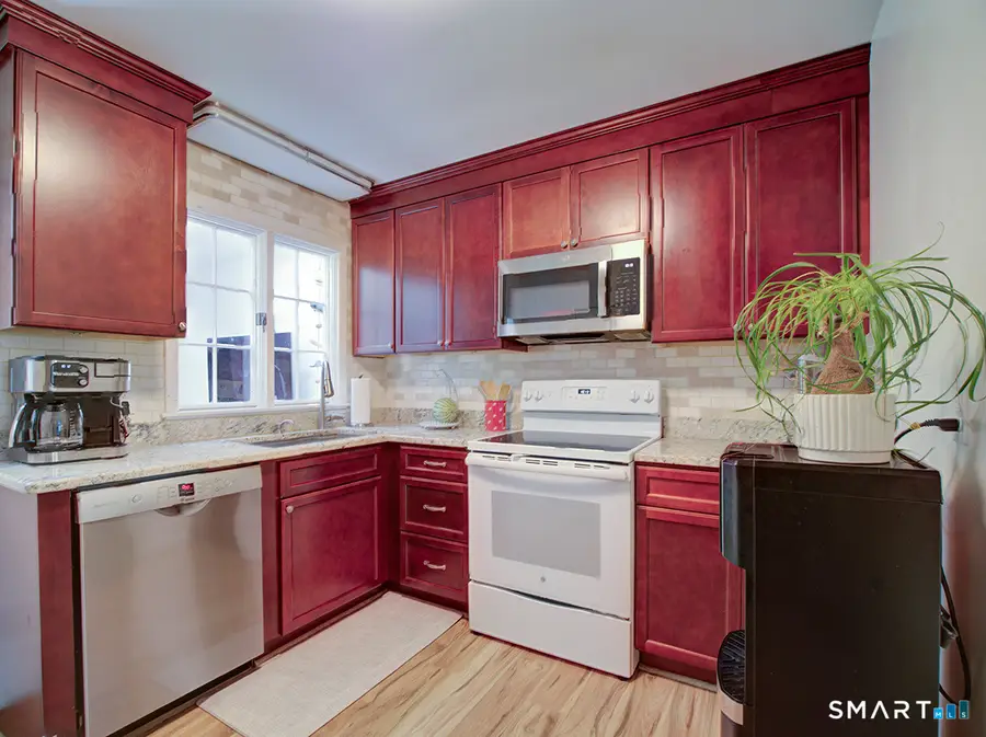 13 Douglas Drive #13, Brookfield, CT 06804 - #3