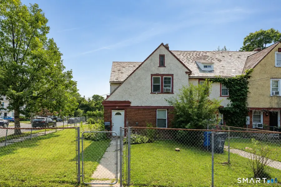 250 Hillside Avenue, Hartford, CT 06106 - #2