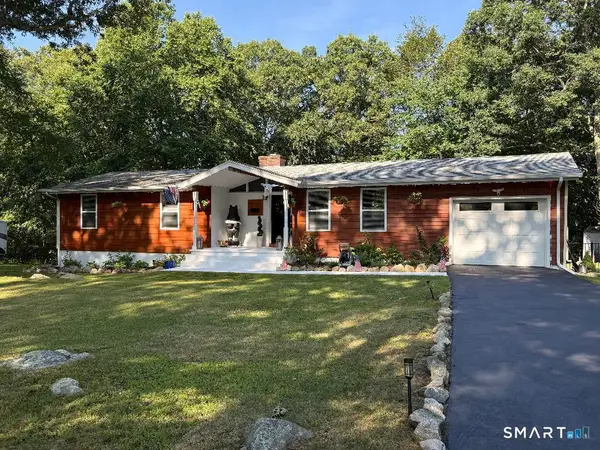20 Eagle Ridge Drive, Ledyard, CT 06335