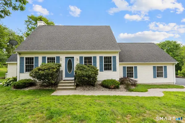 11 Huntington Drive, Plainfield, CT 06374