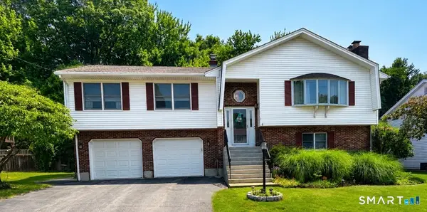 11 Middleway E East, Waterbury, CT 06708