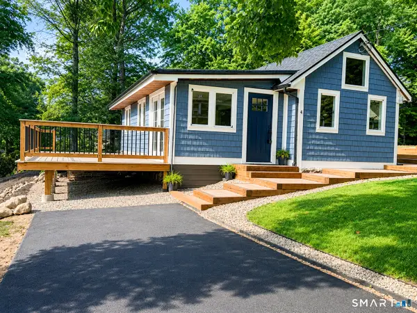 4 Mohawk Trail, East Hampton, CT 06424
