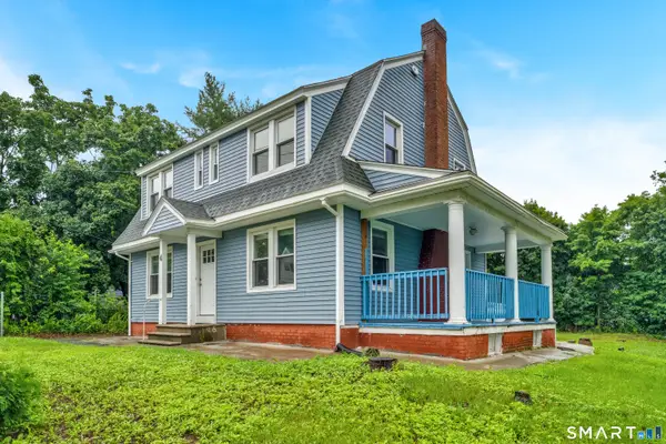 4 Bishop Street, North Haven, CT 06473