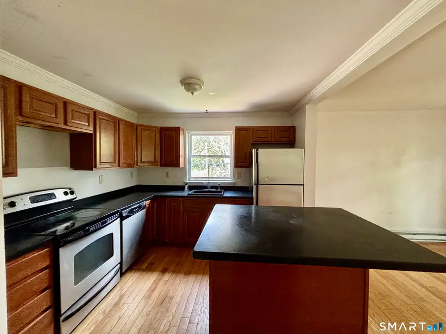 10 Hillcrest Street #A, Norwich, CT 06360 - #3