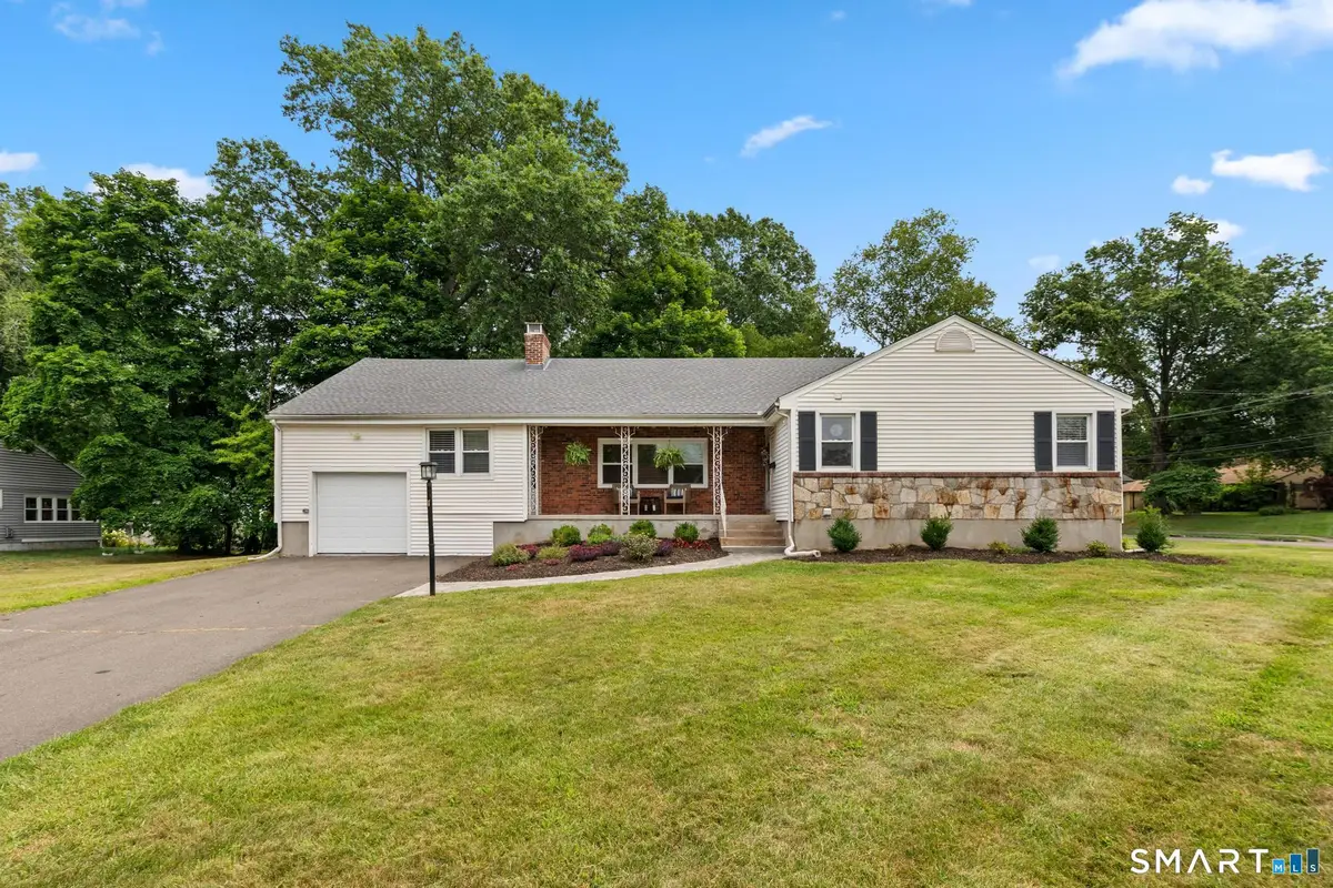 2 Old Field Road, West Hartford, CT 06117 - #1