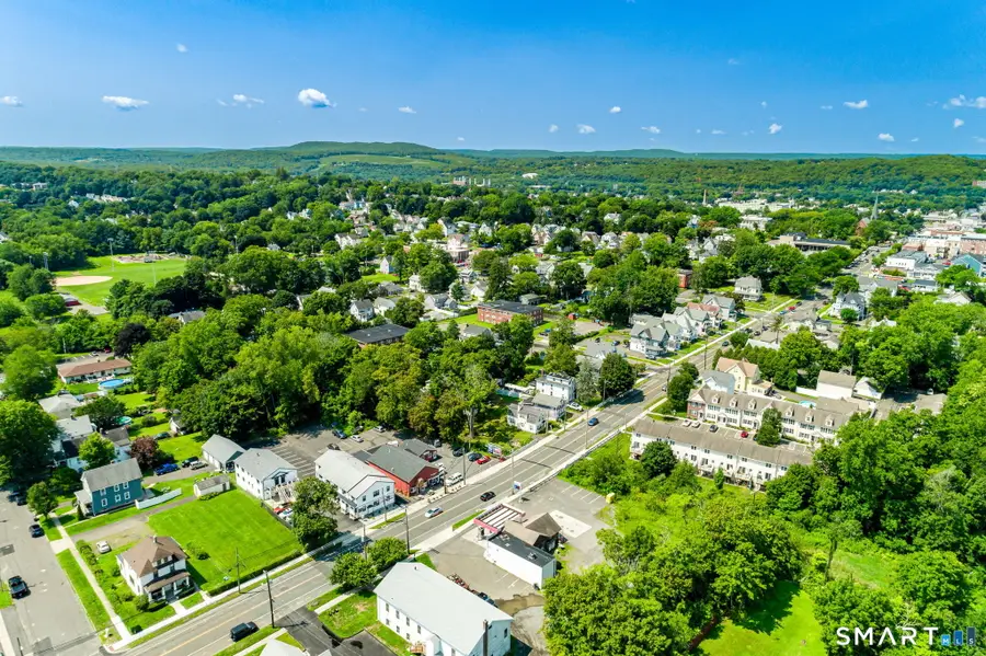 530 Center Street #C3, Wallingford, CT 06492 - #3