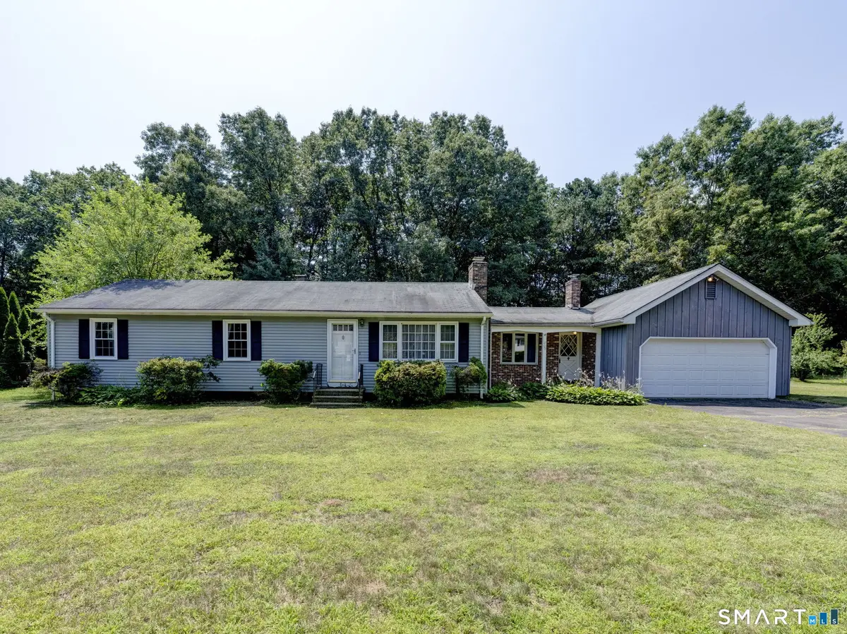 205 October Lane, Plantsville, CT 06479 - #1