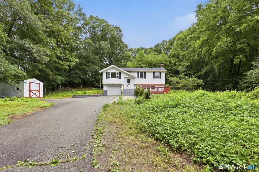 24 Crestview Drive, Uncasville, CT 06382 - #2