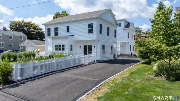 30 Country Road, Fairfield, CT 06824