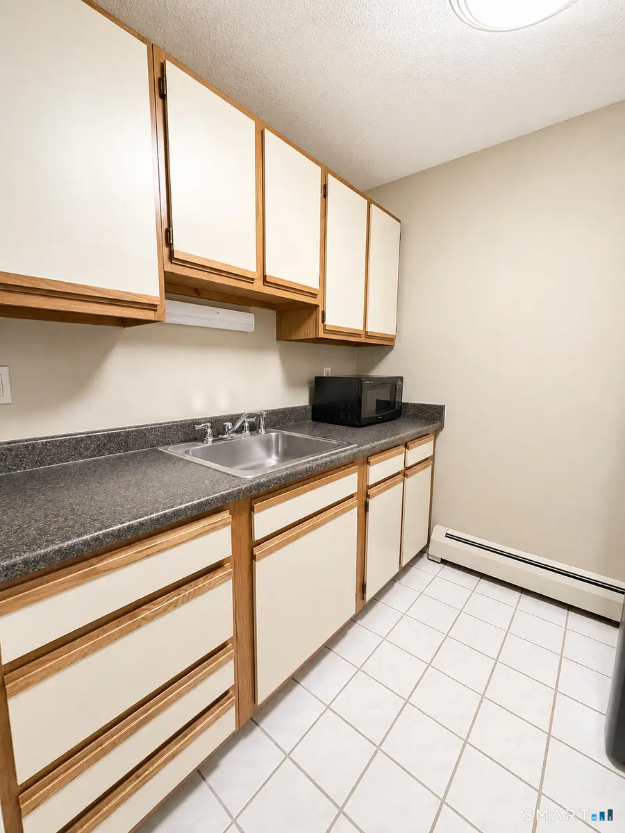 14 Pinney Street #11, Ellington, CT 06029 - #3