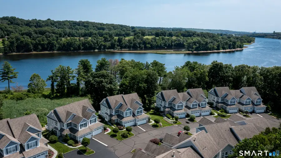 560 River Road #16, Shelton, CT 06484 - #3