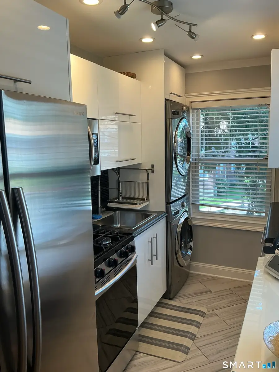 300 Bld #94 North Bishop Avenue #26, Bridgeport, CT 06610 - #2