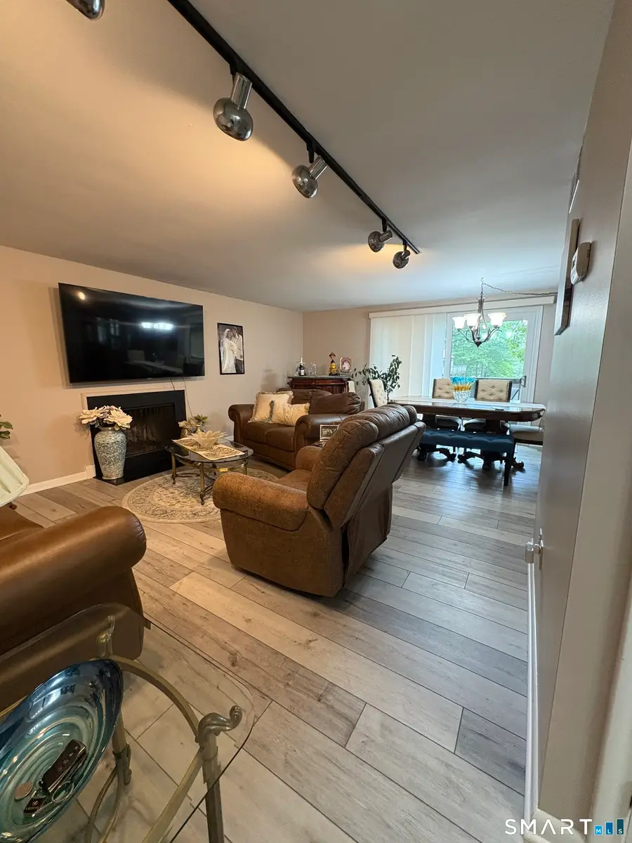 35 Harbour Village #A, Branford, CT 06405 - #3