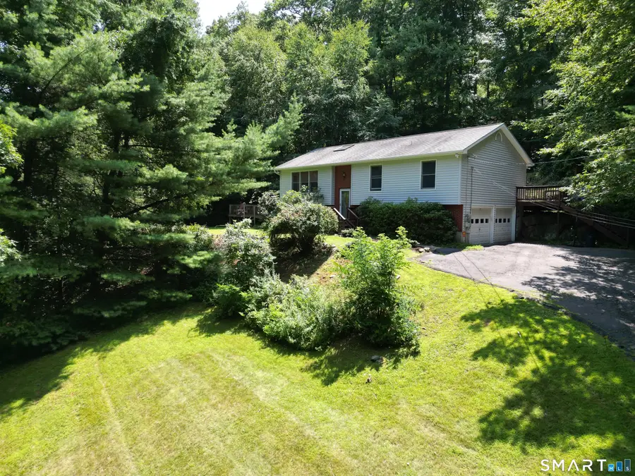 8 Old Bridge Road West, New Fairfield, CT 06812 - #2