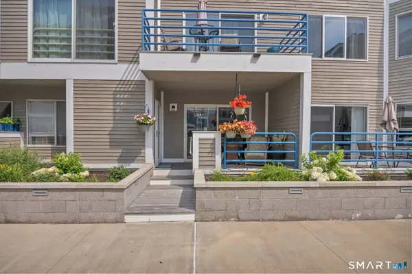 51 Harbour Close #51, New Haven, CT 06519