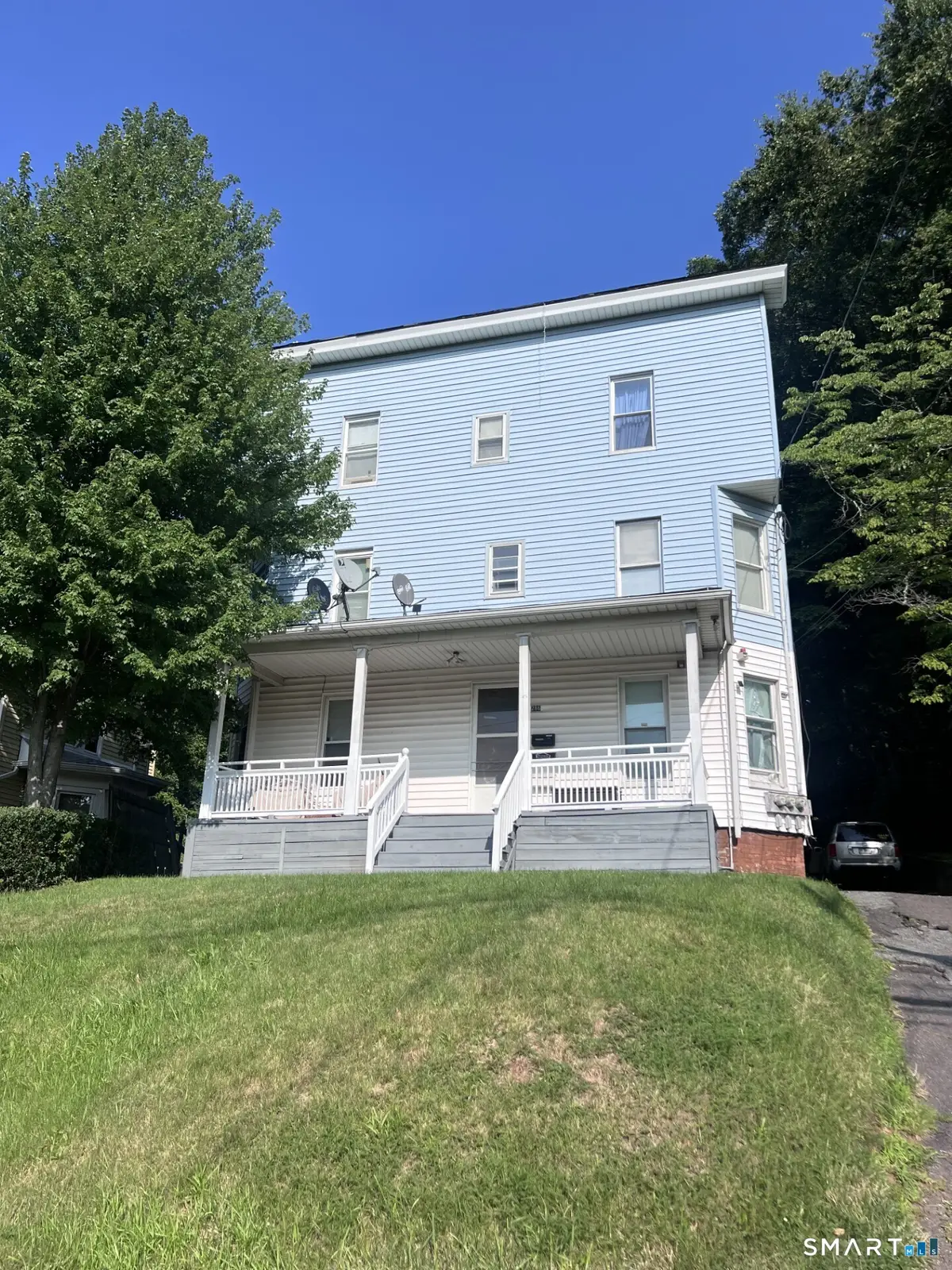 286 Crown Street, Meriden, CT 06450 - #1
