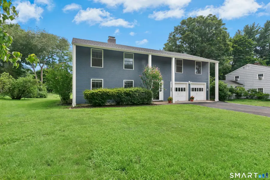 20 Lincoln Drive, New Canaan, CT 06840 - #2