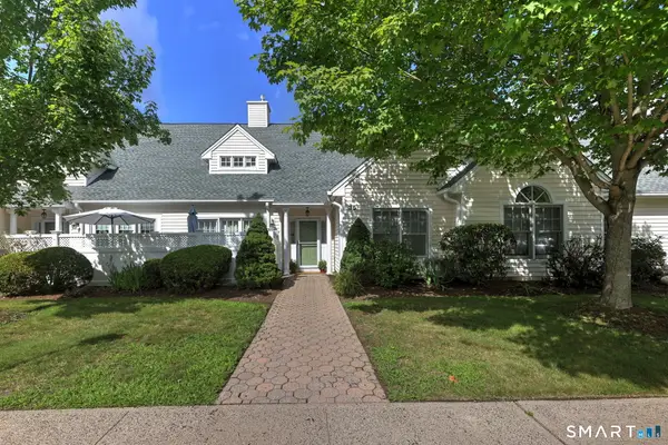 35 Southwick Court #35, Cheshire, CT 06410