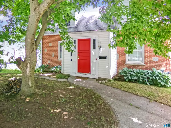 20 Lone Oak Avenue, Waterbury, CT 06710
