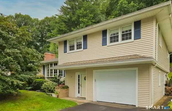 34 Imperial Drive, South Windsor, CT 06074