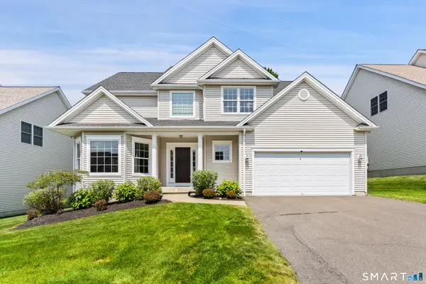 3 Tobins Court #3, Danbury, CT 06810