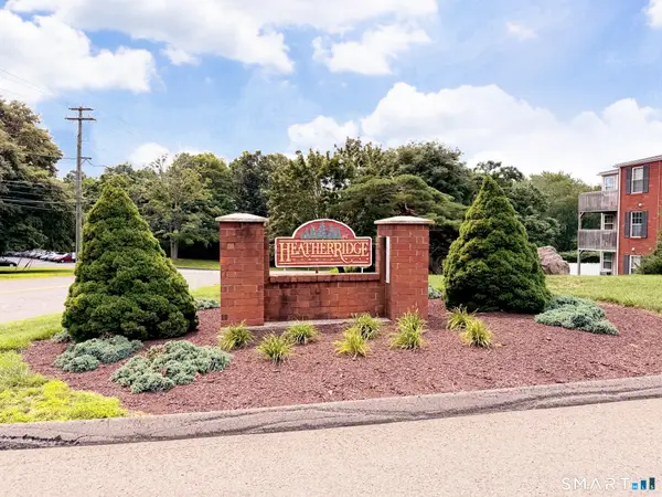 49 Heather Ridge, Shelton, CT 06484