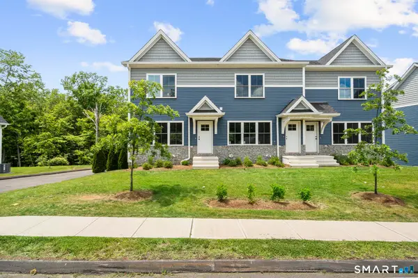 61 West Street #15, Middletown, CT 06457