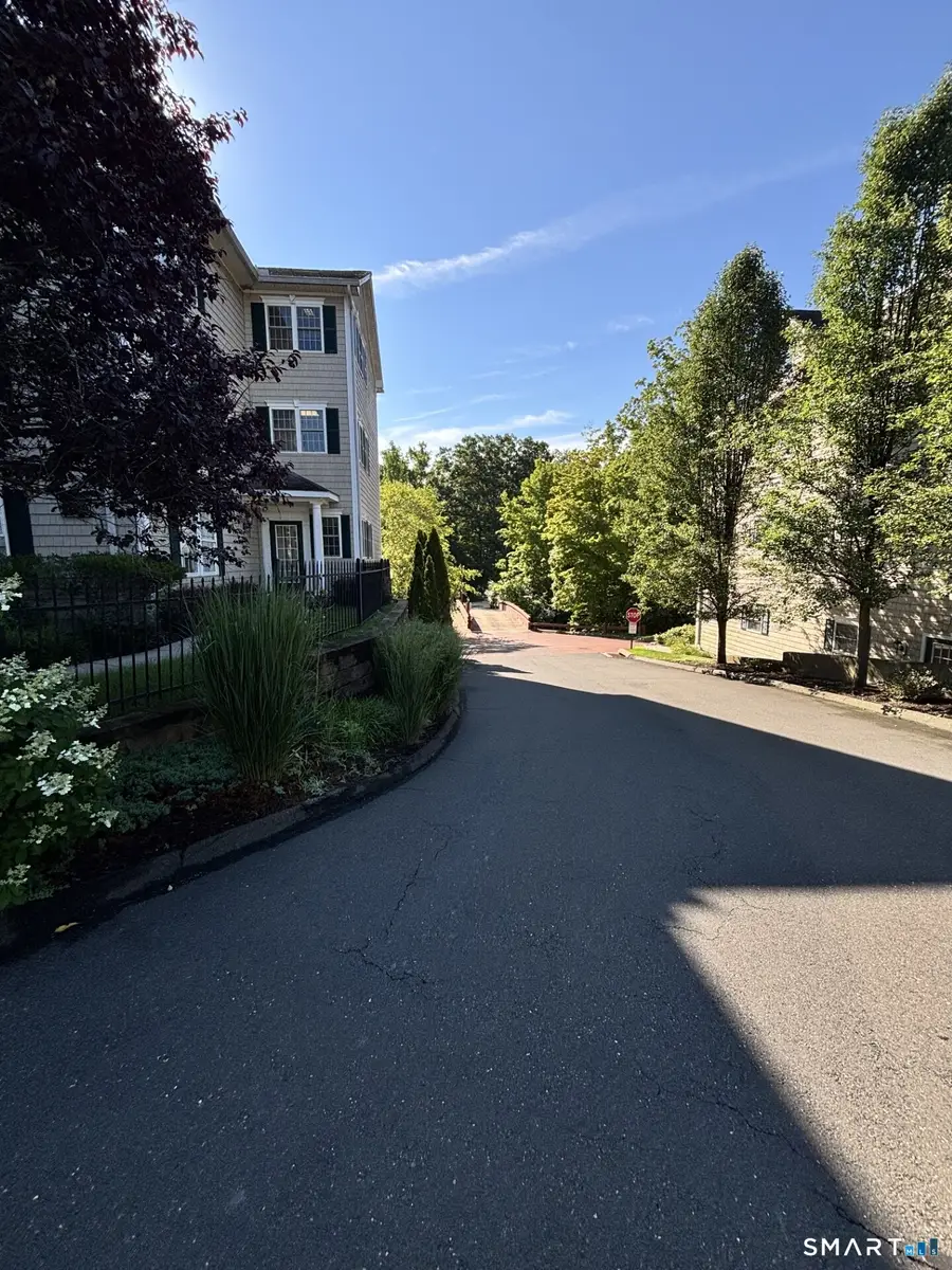 380 Main Street #27, Wallingford, CT 06492 - #3