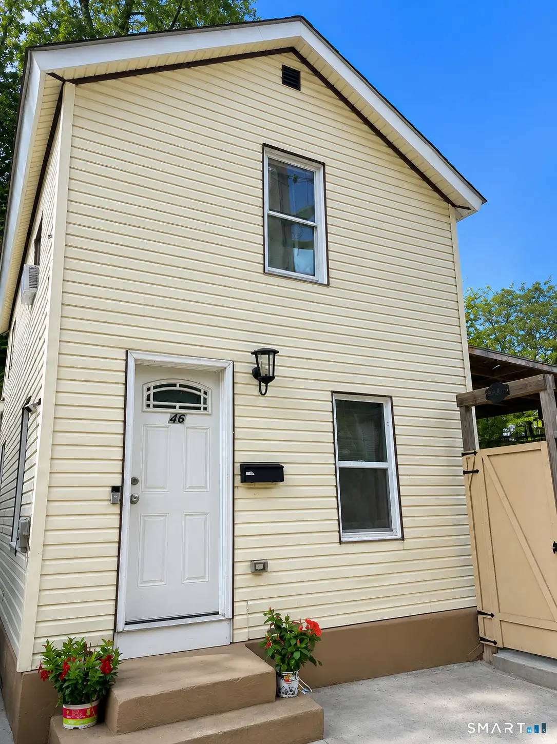 46 Pond Street, Waterbury, CT 06706 - #1