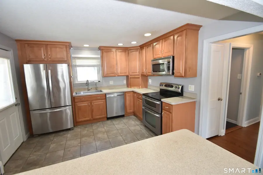 26 Trebbe Drive, Manchester, CT 06040 - #3