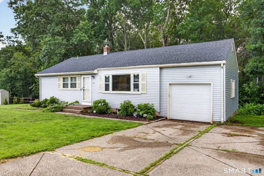 34 Sunrise Circle, Wallingford, CT 06492 - #3