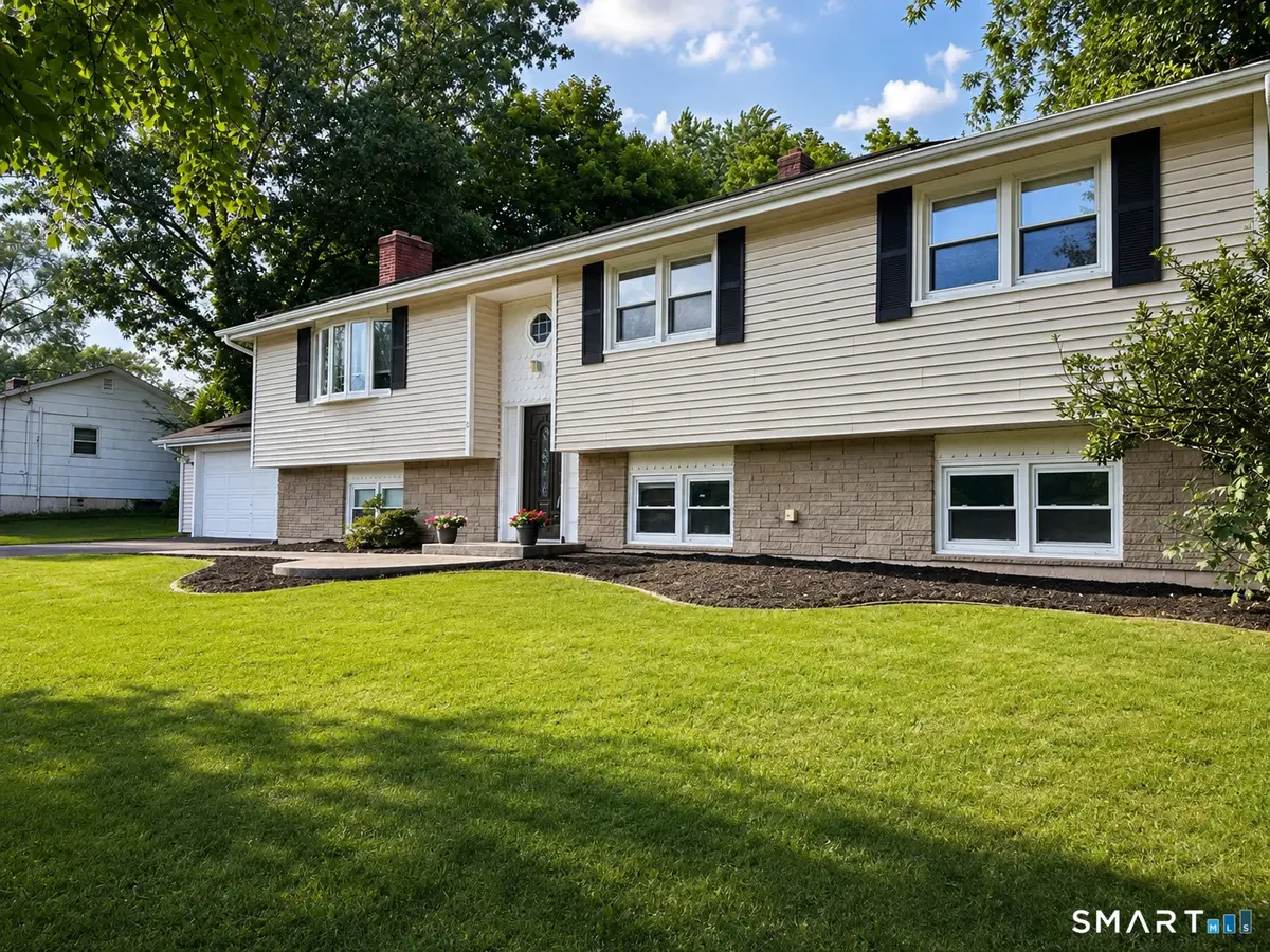 6 Liberty Terrace, North Haven, CT 06473 - #1