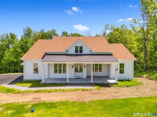12 Meadowcrest Drive North, Goshen, CT 06756