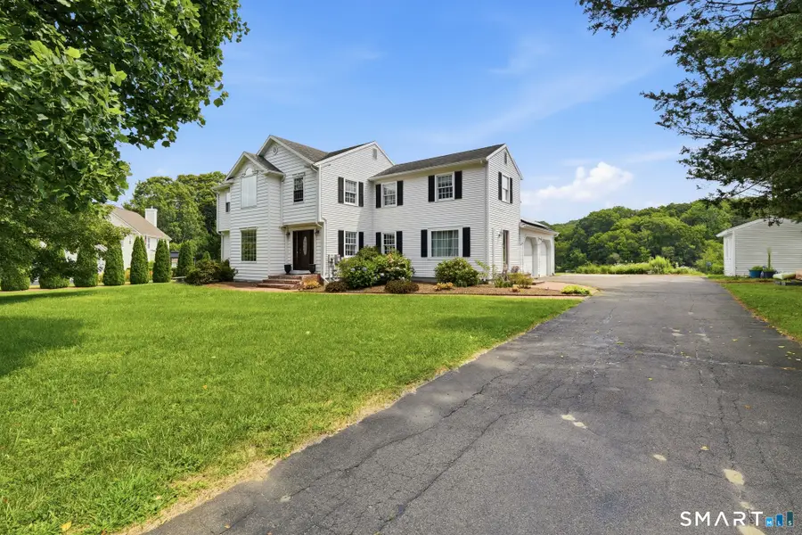 4 Lovers Lane, East Lyme, CT 06333 - #2