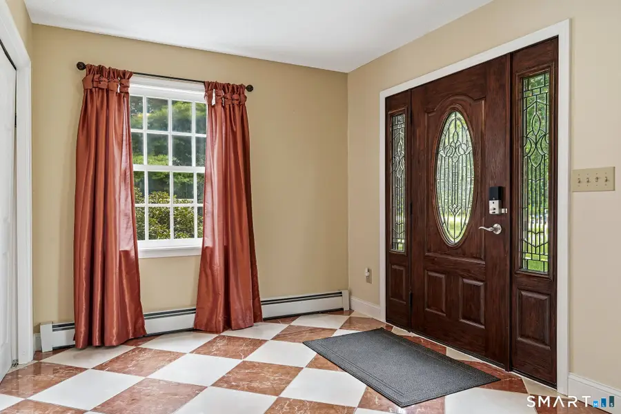 4 Lovers Lane, East Lyme, CT 06333 - #3