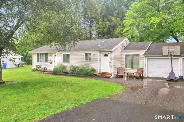 25 Pine Tree Lane, South Windsor, CT 06074