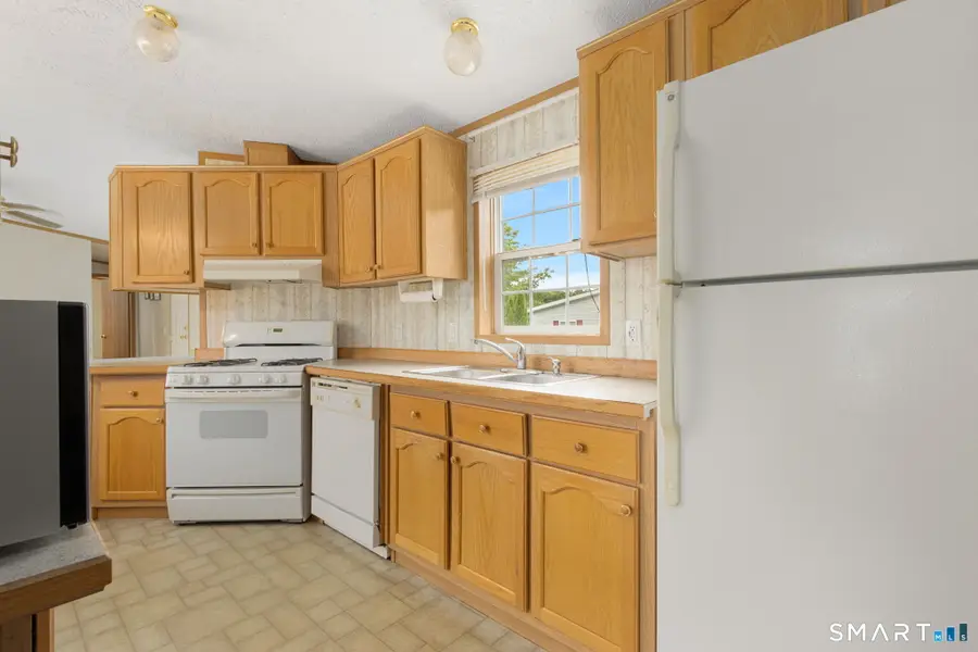 14 Kitty Lane, North Windham, CT 06256 - #3