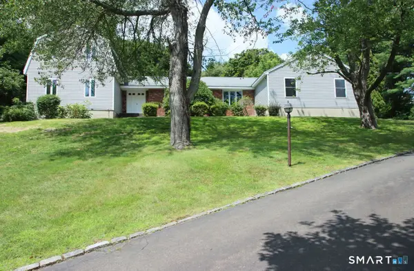 328 Saybrook Road, Orange, CT 06477