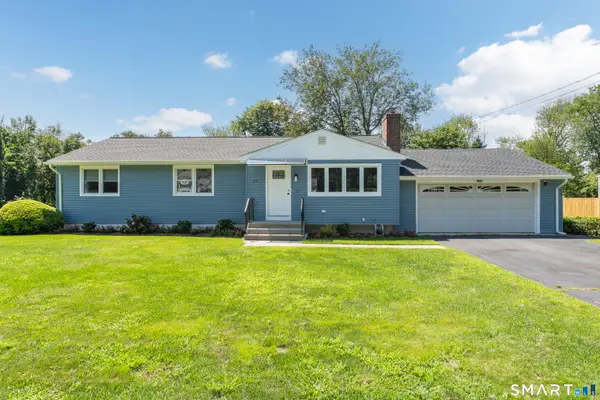 22 Victoria Drive, Branford, CT 06405