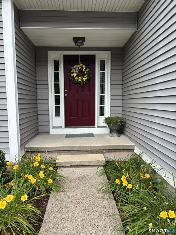 36 Buckland Street #35, Southington, CT 06489