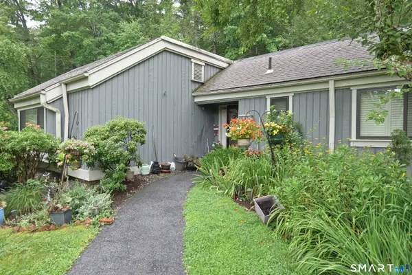 345 Heritage Village #A, Southbury, CT 06488