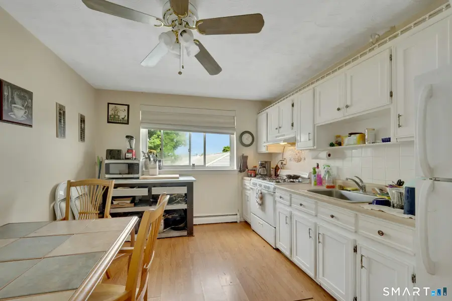 4 Van Zant Street #B5, Norwalk, CT 06855 - #2