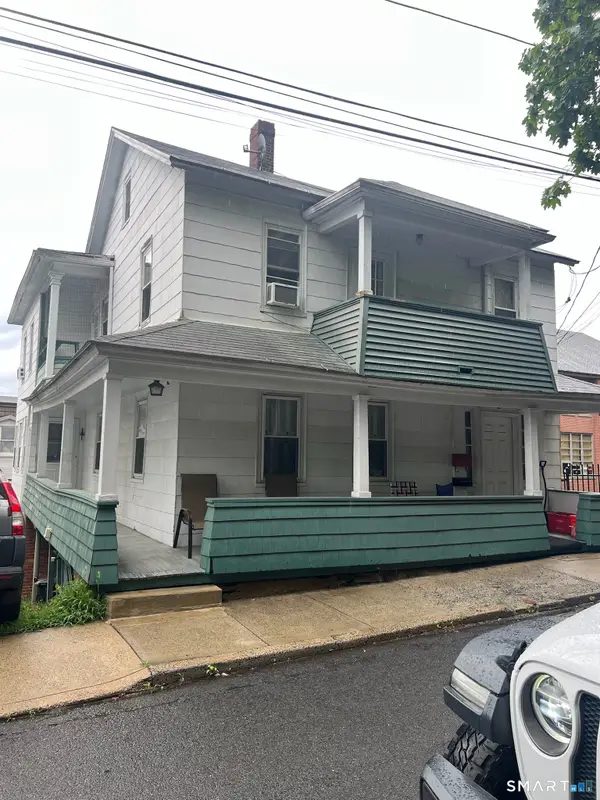 70 Bank Street, Derby, CT 06418