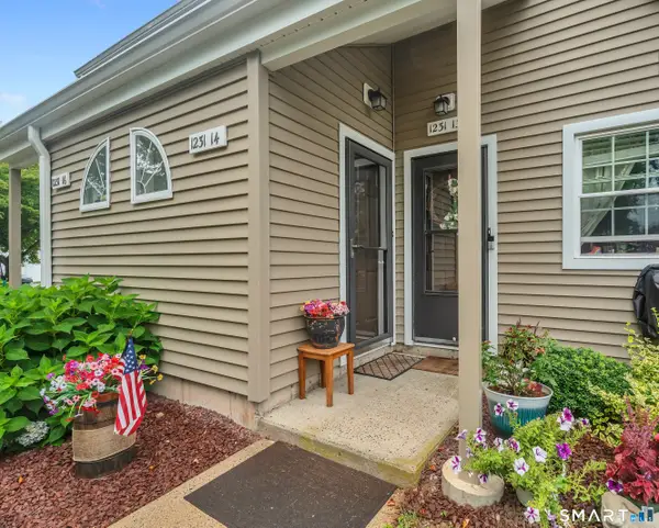 1231 Washington Street #14, Middletown, CT 06457