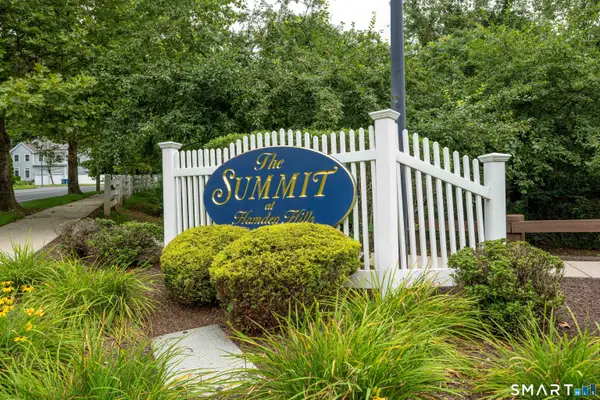 25 Hamden Hills Drive #23, Hamden, CT 06518